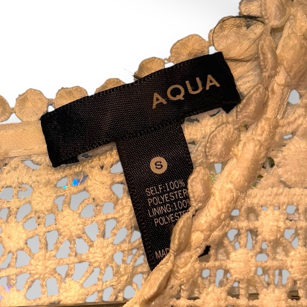 Aqua white pintelle top size small - Picture 9 of 10